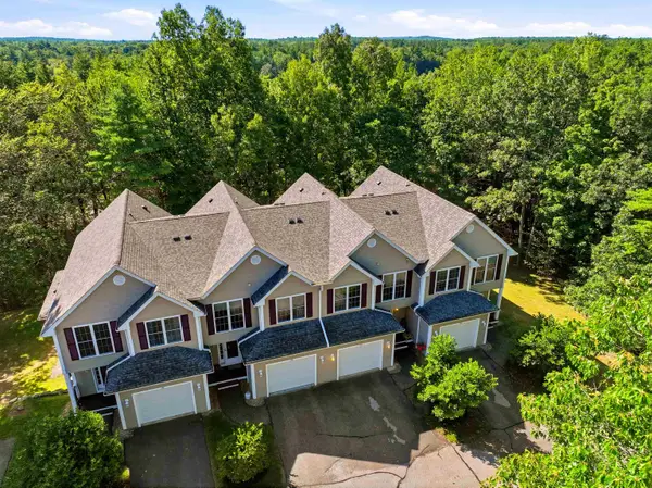 57 Magnolia Lane, Newmarket, NH 03857