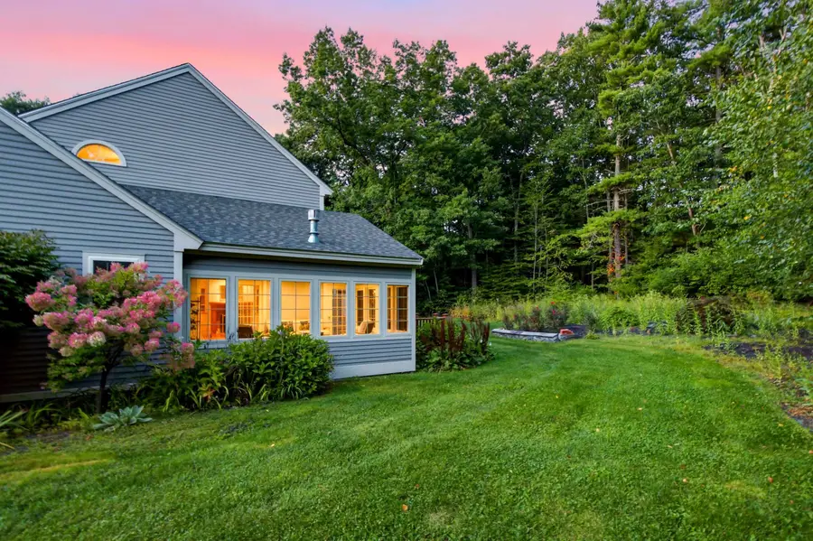 1 Peninsula Drive, Stratham, NH 03885 - #3