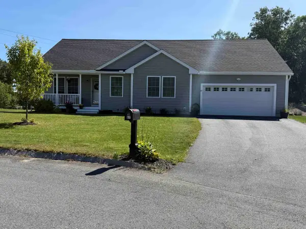 87 Bentley Way, Manchester, NH 03102