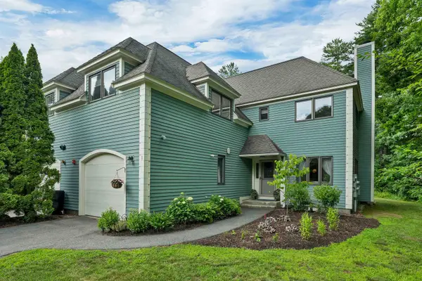 1 Clearwater Drive, Dover, NH 03820