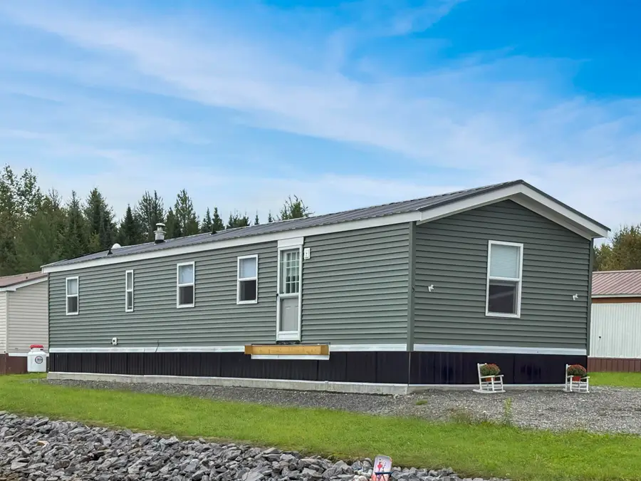 5 Middle Road, West Stewartstown, NH 03597 - #2
