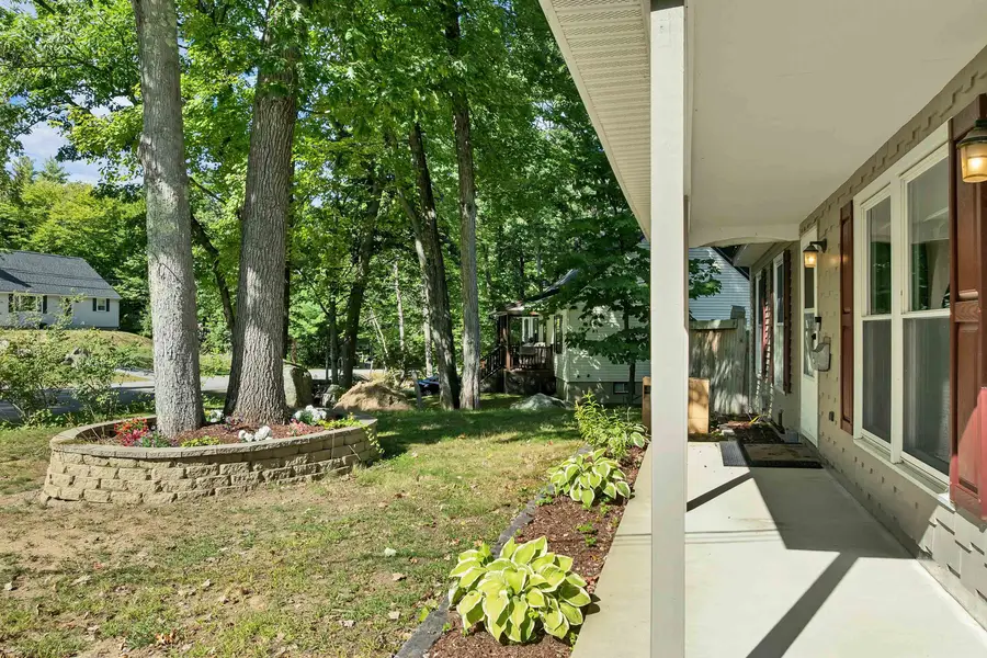 93 Woodvale Drive, Laconia, NH 03246 - #2