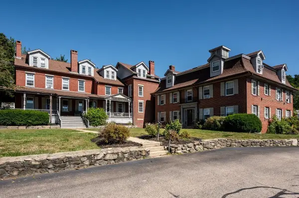 711 Central Avenue #2, Dover, NH 03820