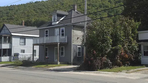 24 Cascade Flats, Gorham, NH 03581