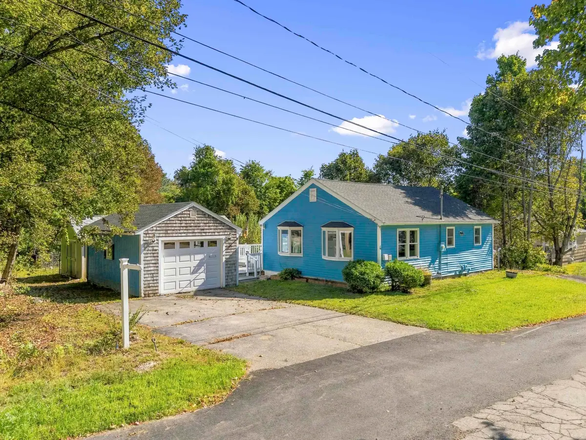 4 Pearl Street, Somersworth, NH 03878 - #1