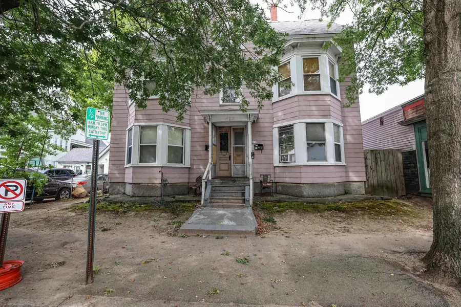 422 Lake Avenue, Manchester, NH 03103 - #2