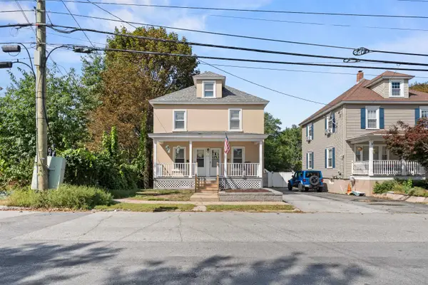 22 Taylor Street, Manchester, NH 03103