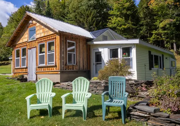 7053 County Road, Calais, VT 05648