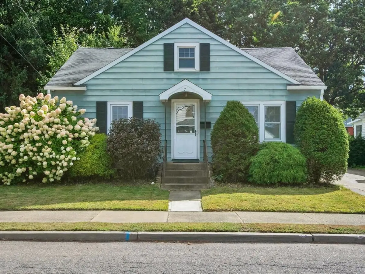 7 Roland Court, Winooski, VT 05404 - #1