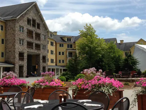 270/272 Qtr. I I  Jackson Gore Inn, Ludlow, VT 05149