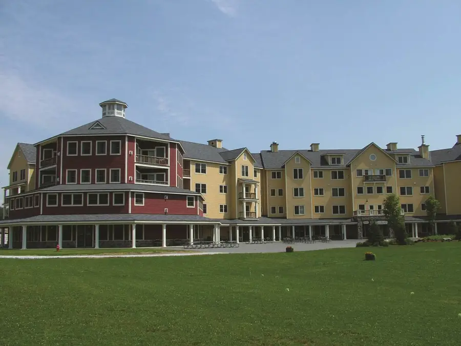 270/272 Qtr. I I  Jackson Gore Inn, Ludlow, VT 05149 - #2