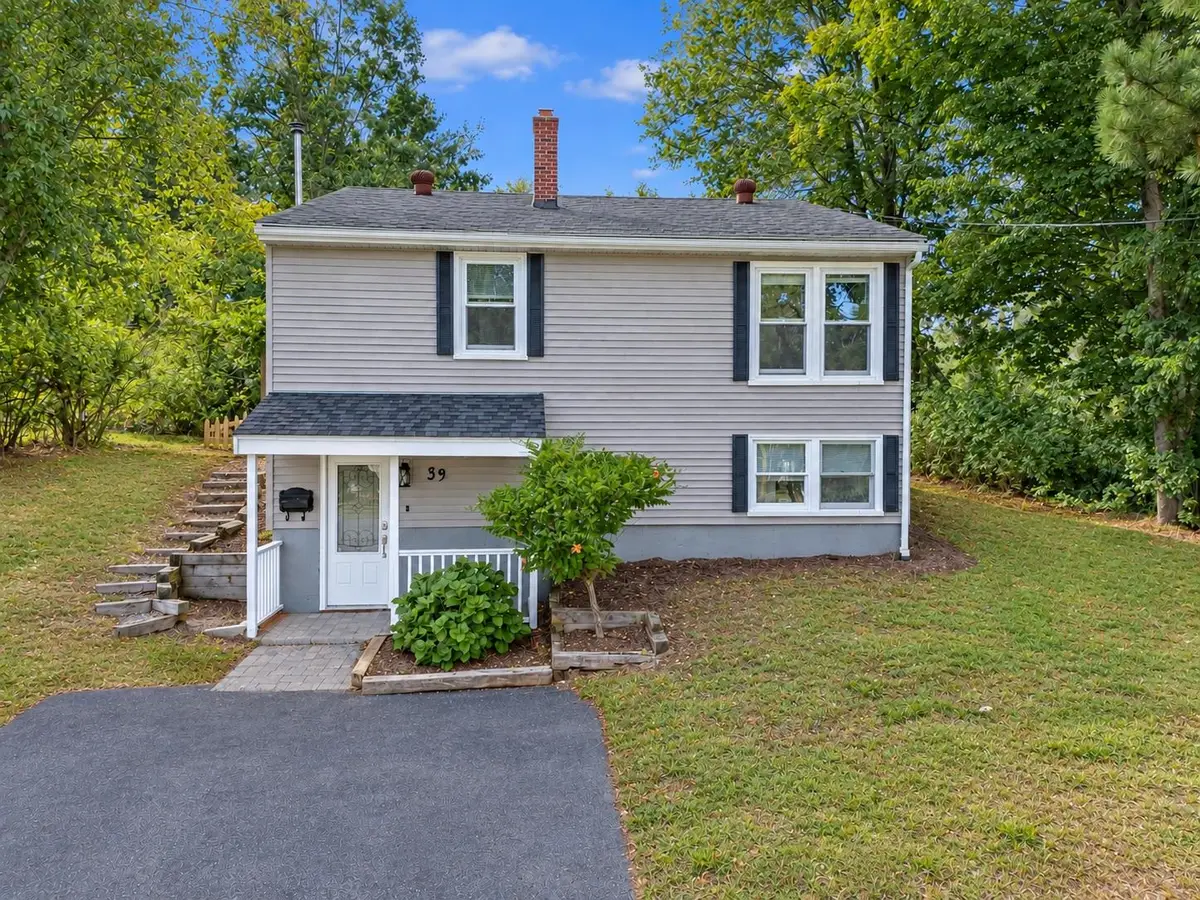 39 Hillside Avenue, Derry, NH 03038 - #1