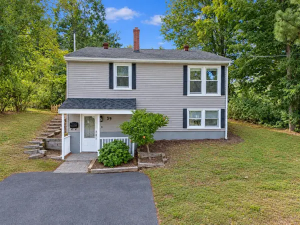 39 Hillside Avenue, Derry, NH 03038