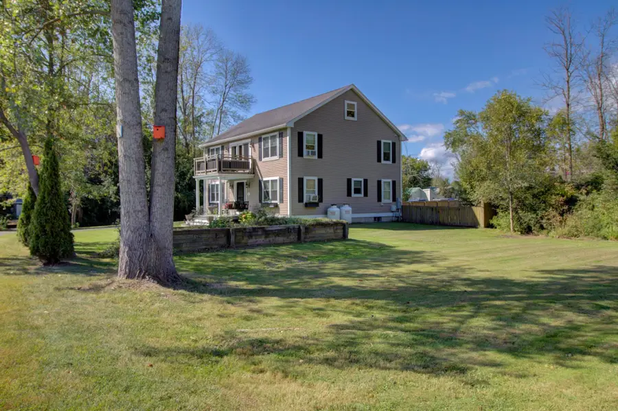 9 Cedar Street, South Hero, VT 05486 - #3