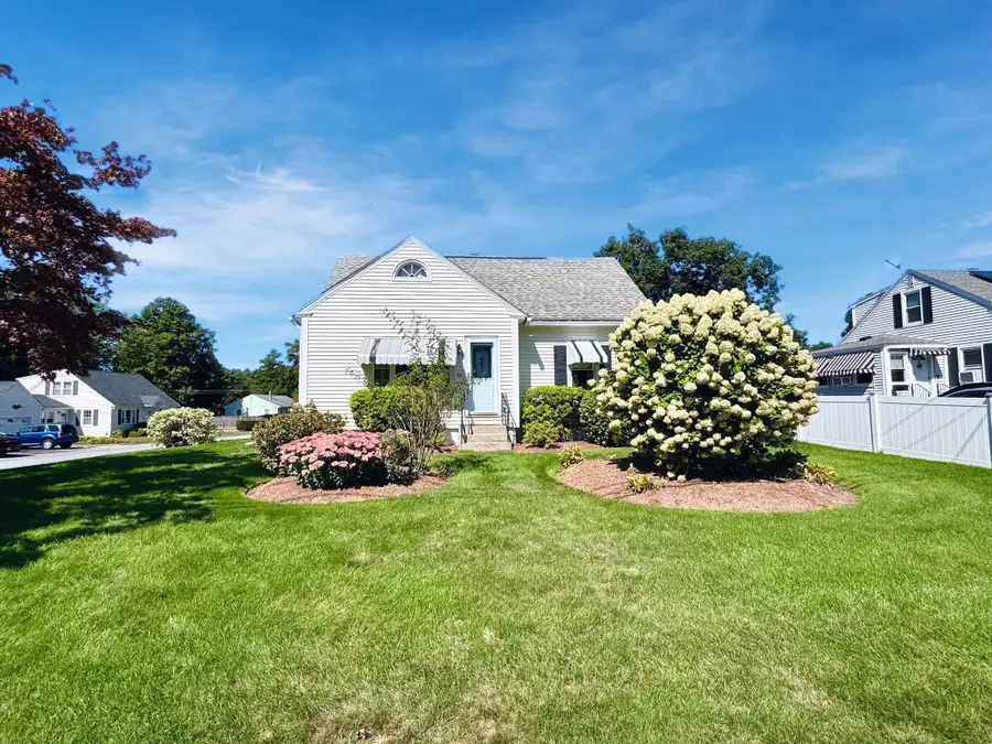 11 Victor Avenue, Nashua, NH 03060 - #3