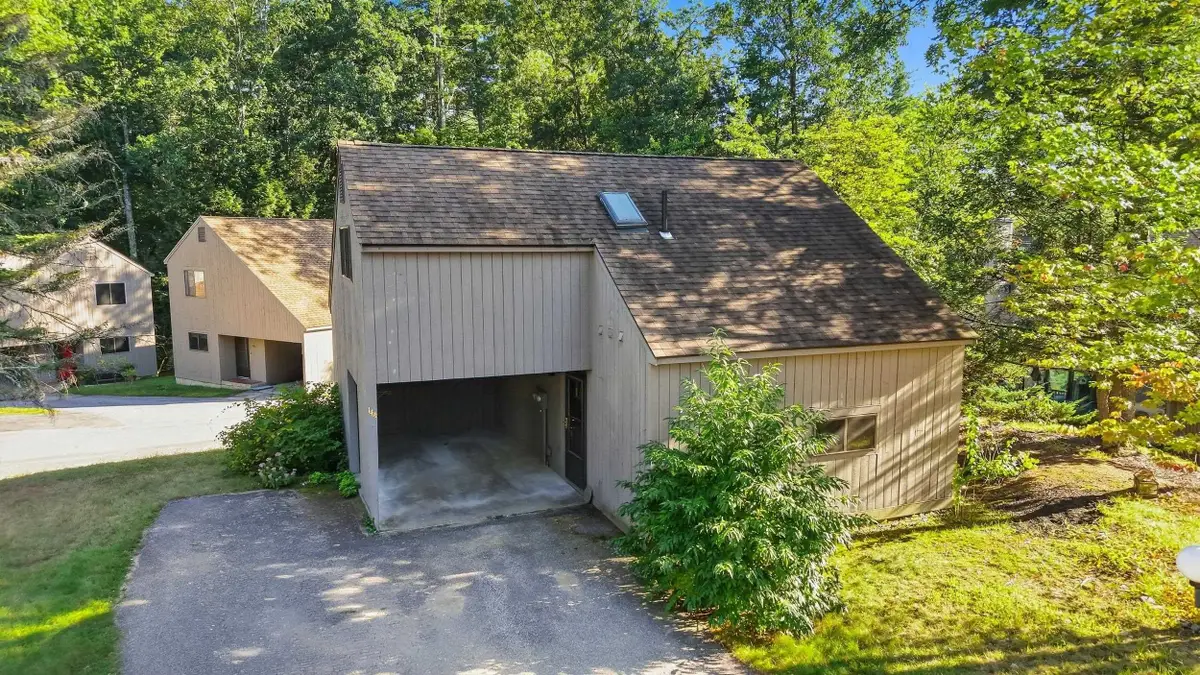 144 Coburn Woods Drive, Nashua, NH 03063 - #1