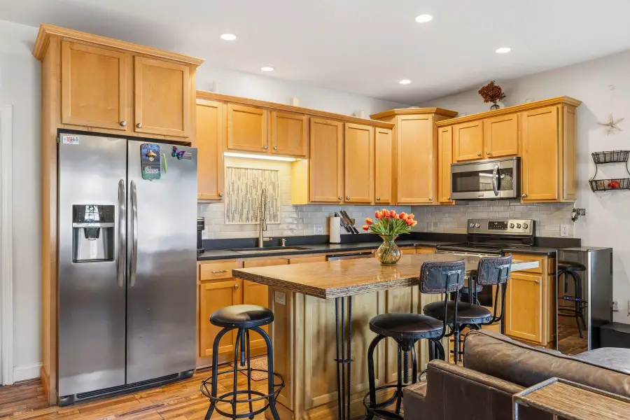 43 Cornwall Street #A, Portsmouth, NH 03801 - #3
