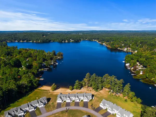 39 Kibrel Court, Sandown, NH 03873