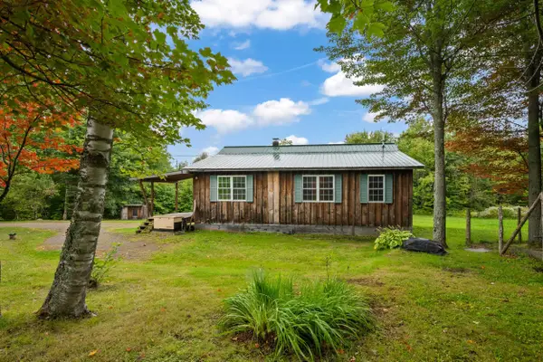 403 Jills Hill Road, Lyndon, VT 05851