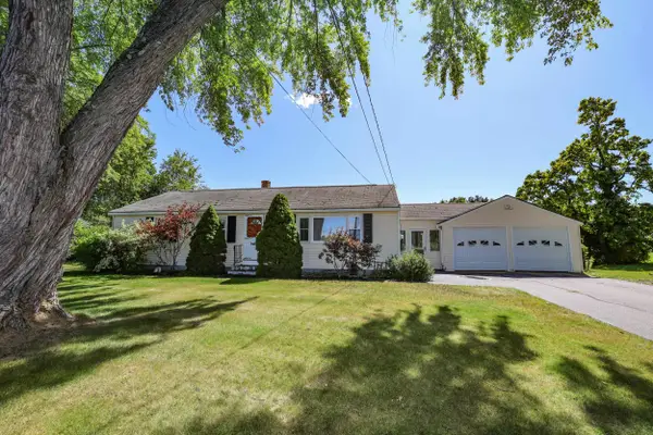 47  Iron Works Road, Concord, NH 03301