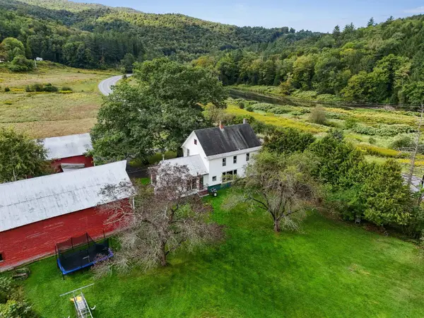 6276 Route 100B, Moretown, VT 05660