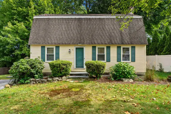 3 Betty Lane, Manchester, NH 03104