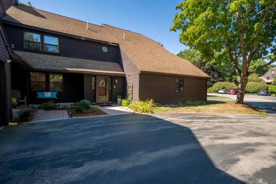 28 Stacey Circle, Windham, NH 03087 - #2