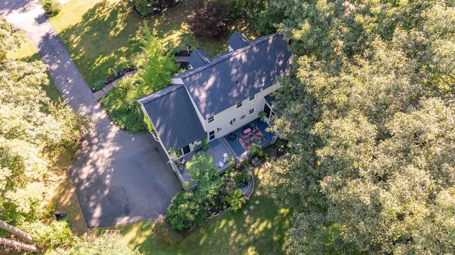 16 Teloian Drive, Hudson, NH 03051 - #3