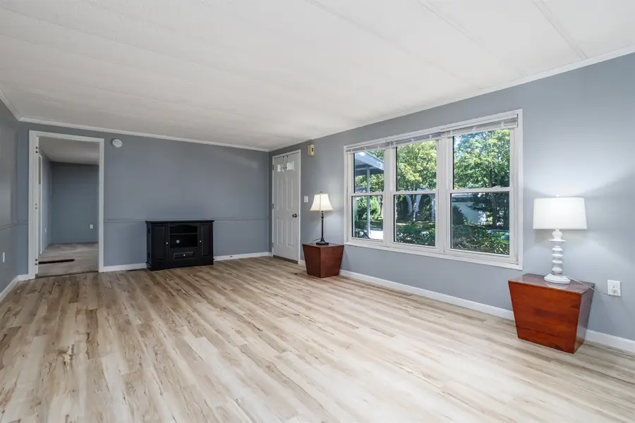 5 Hickory Lane, Dover, NH 03820 - #2