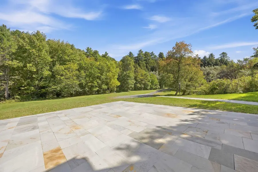 2033 South Road, Woodstock, VT 05091 - #3