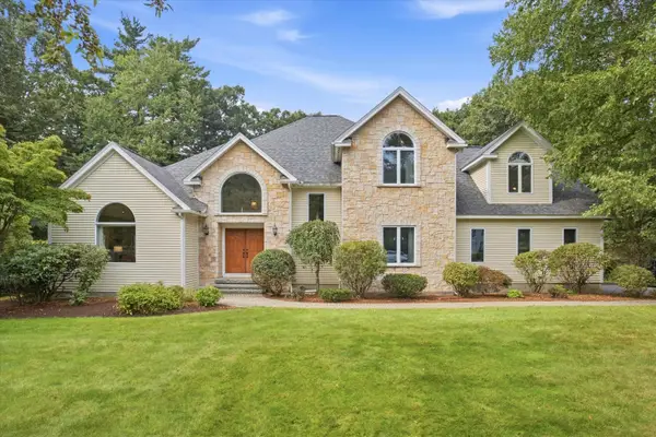 48 Colonel Daniels Drive, Bedford, NH 03110