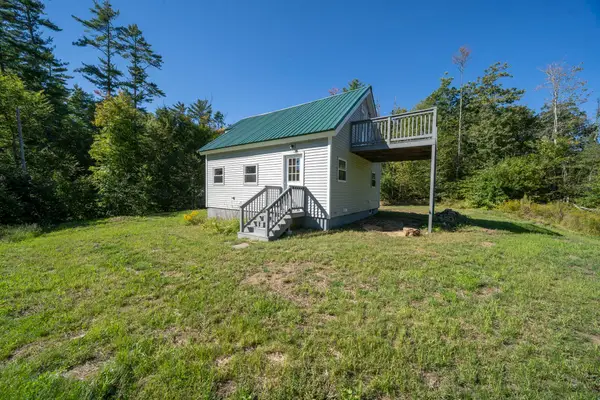 36 Sunset Drive, Barnstead, NH 03225