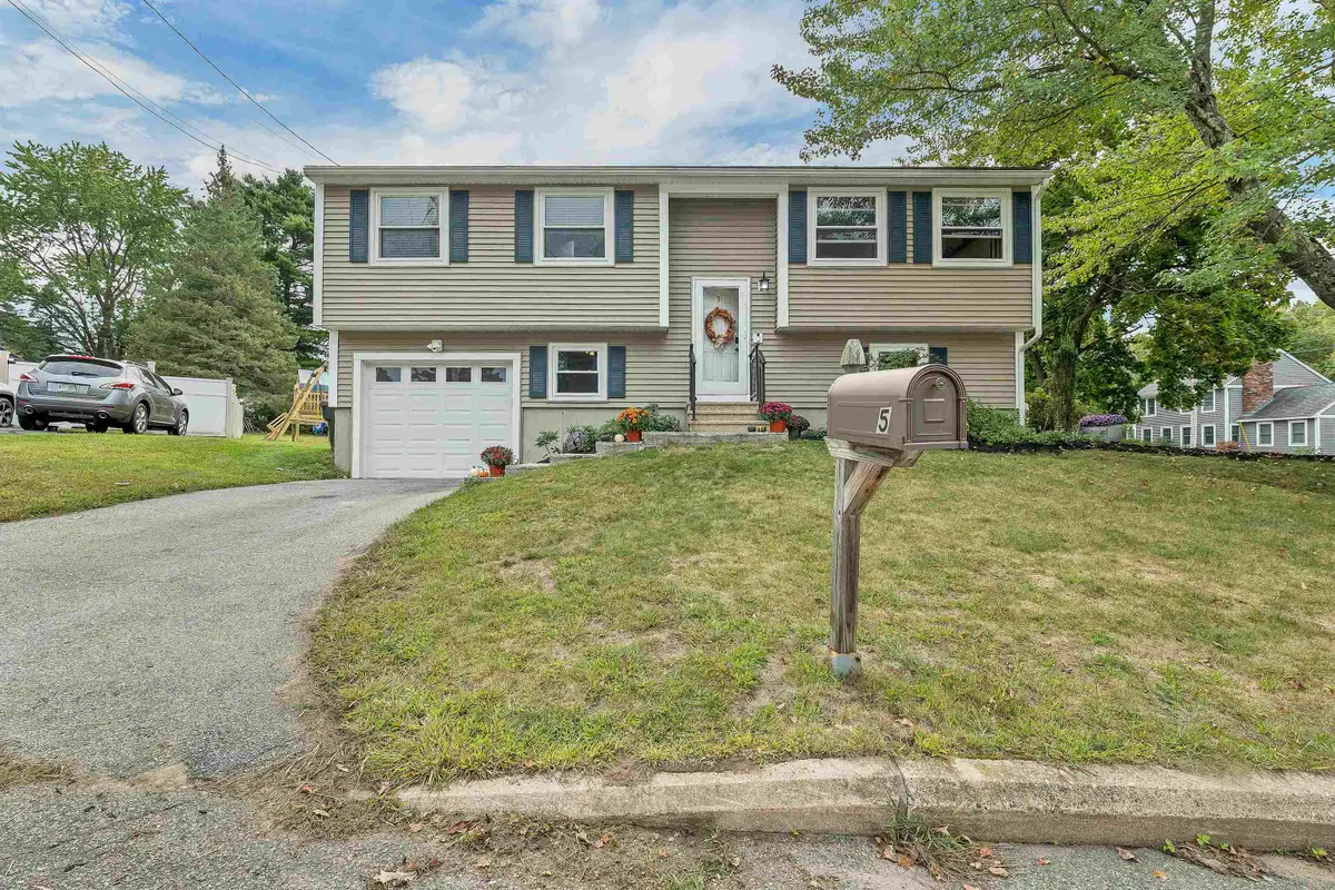 5 Renard Street, Manchester, NH 03109 - #1