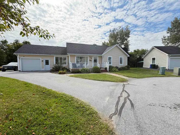15 Griswold Drive, Rutland City, VT 05701