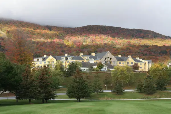240 Qtr. I V   Jackson Gore Inn, Ludlow, VT 05149