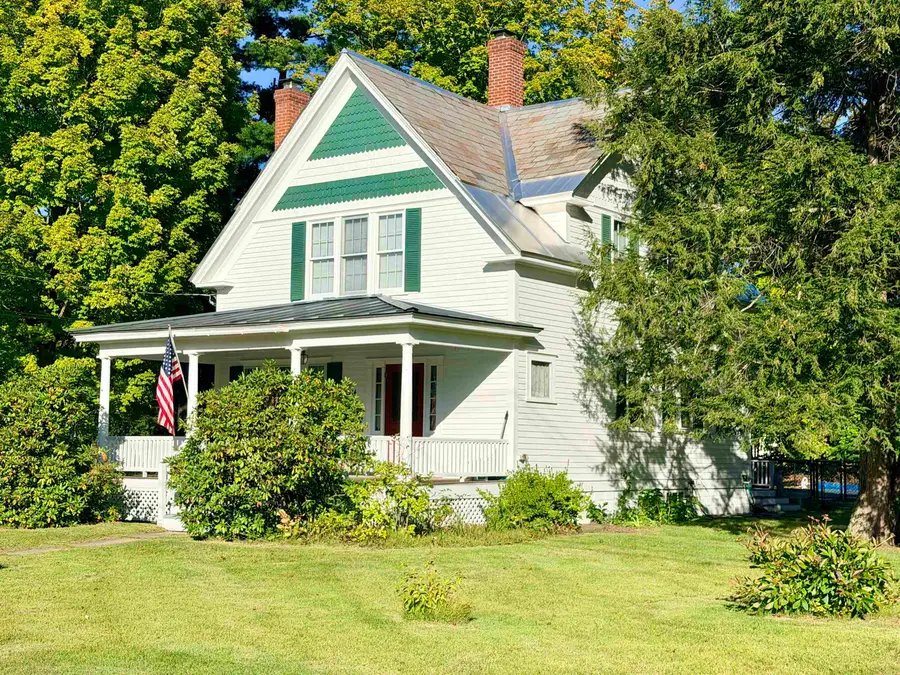 34 Edgewood Avenue, Keene, NH 03431 - #3
