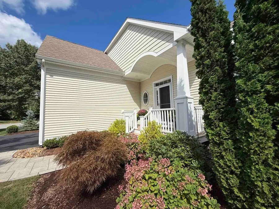 5 Metea Lane, Bedford, NH 03110 - #3