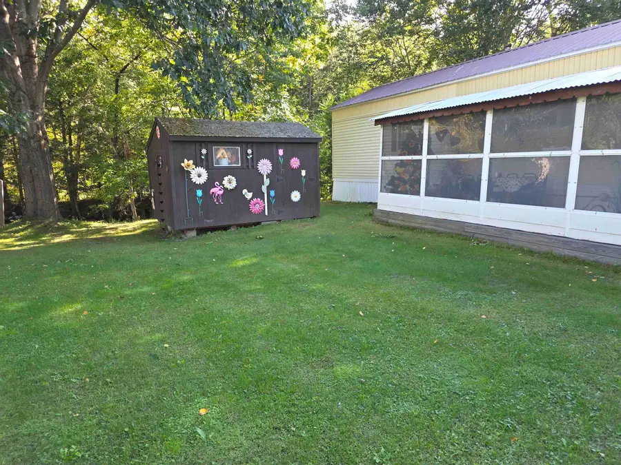 672 Giddings Street, North Springfield, VT 05150 - #2