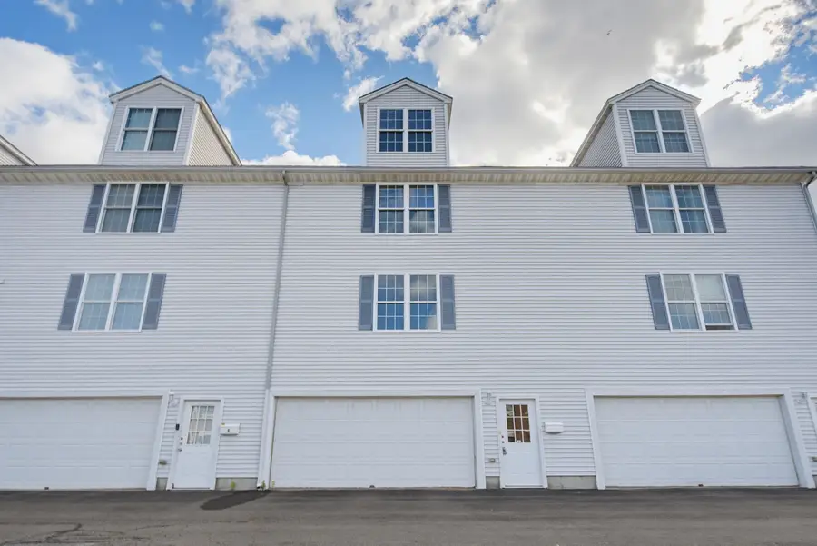 101 Maple Street #5, Manchester, NH 03103 - #2