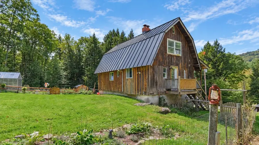 2949 Route 131, Cavendish, VT 05142 - #2