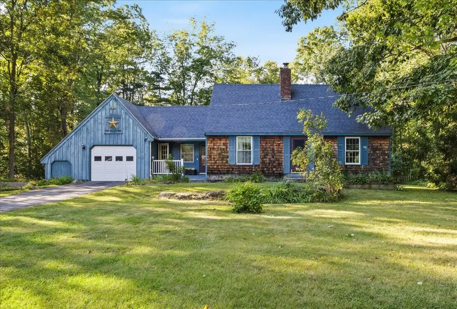 8 Juniper Road, Derry, NH 03038 - #3