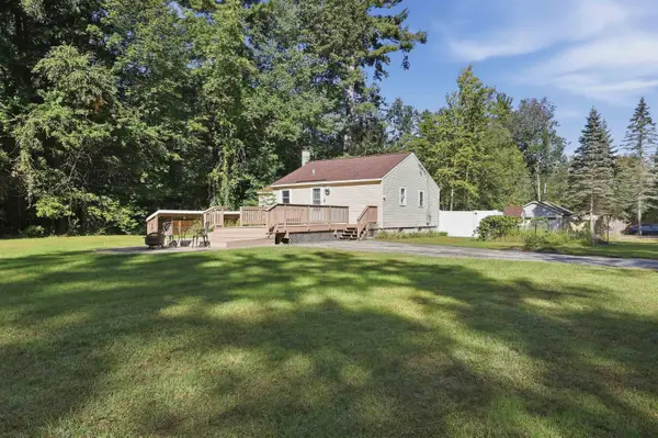 24 Longa Road, Merrimack, NH 03054