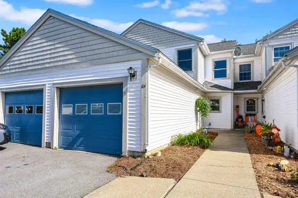 84 Saybrook Road, Essex Junction, VT 05452