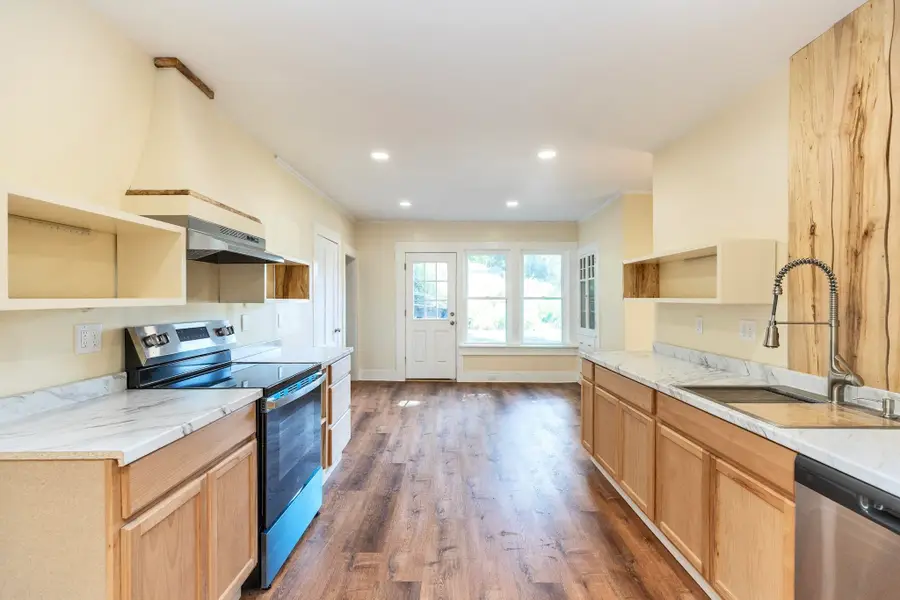 15 Union Street, Peterborough, NH 03458 - #3
