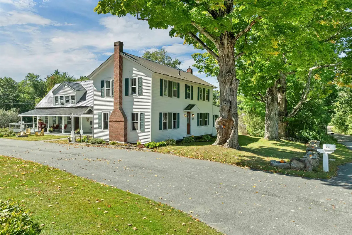 220 Stockbridge Corner Road, Alton, NH 03809 - #1
