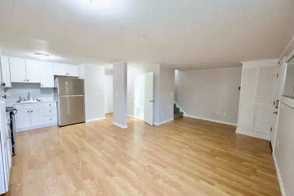 509 Elmwood Drive, Hudson, NH 03051