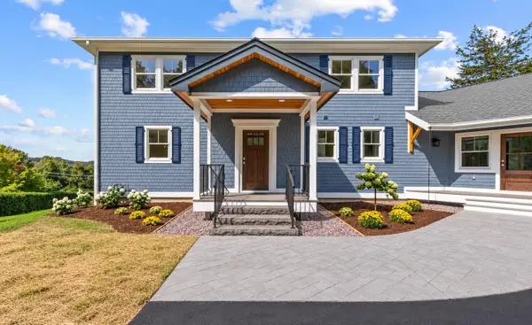 65 Point View Drive, Shelburne, VT 05482