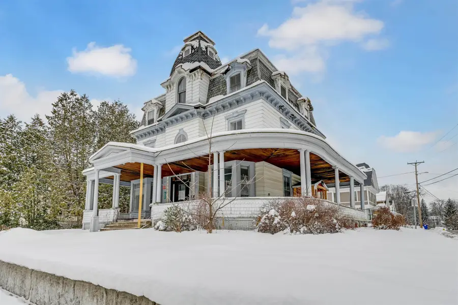 277 Summer Street, Saint Johnsbury, VT 05819 - #3