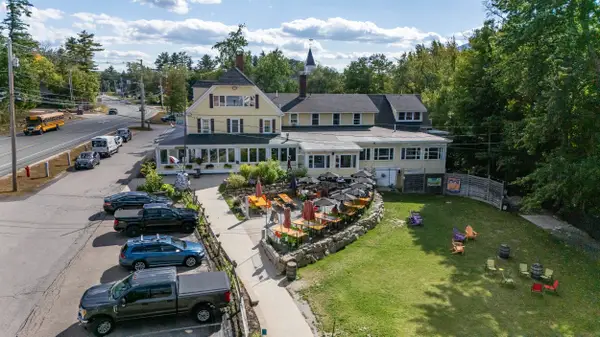3360 & 3378 White Mountain Highway, Conway, NH 03860