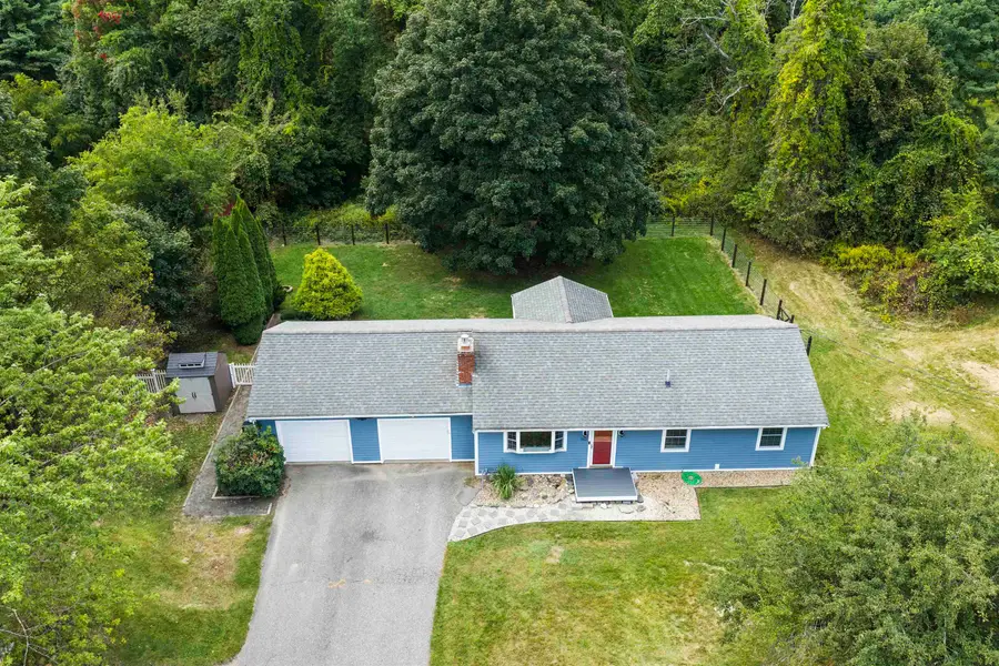 1 Hickory Lane, Kensington, NH 03833 - #2